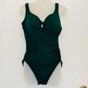 Miraclesuit Green One Piece Swimsuit molded cups ruched tummy tuck control front